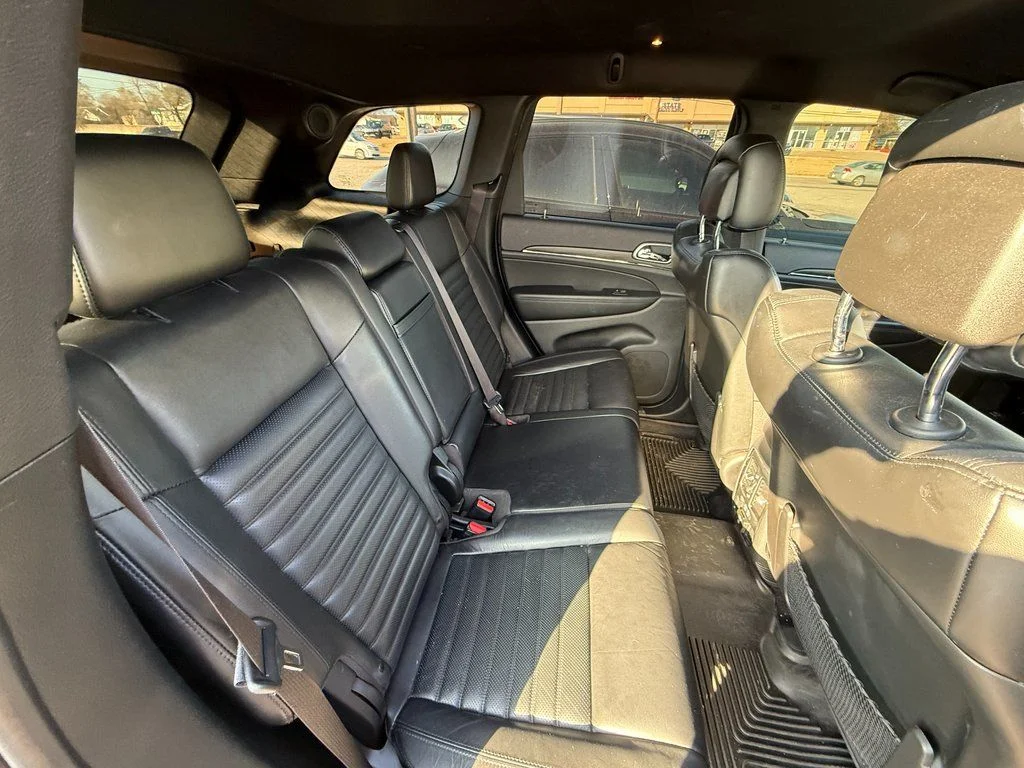 Used 2019 Red Jeep Limited X image 11