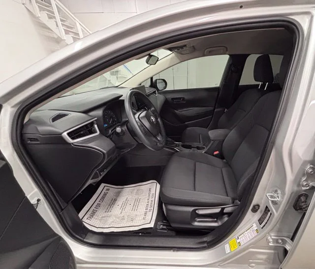 Used 2025 Silver Toyota LE image 22