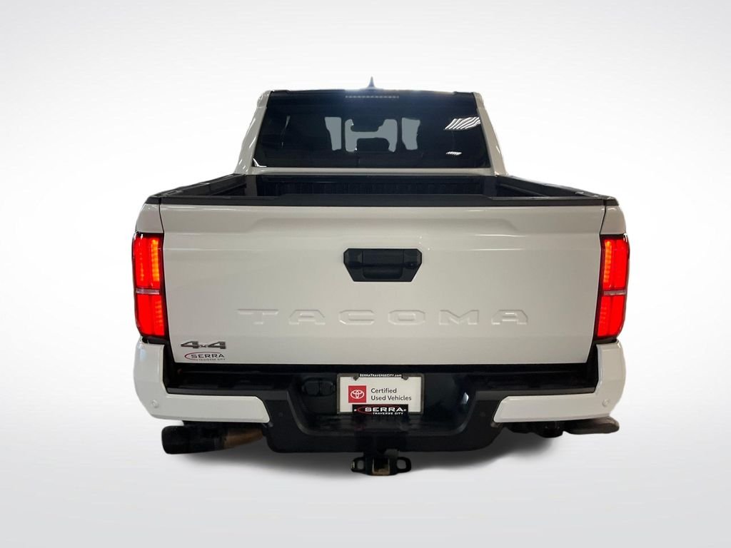 Used 2024 White Toyota SR5 image 4