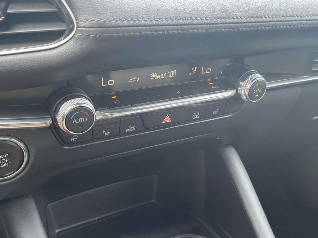 2023 Mazda Mazda3 Turbo - Photo 23