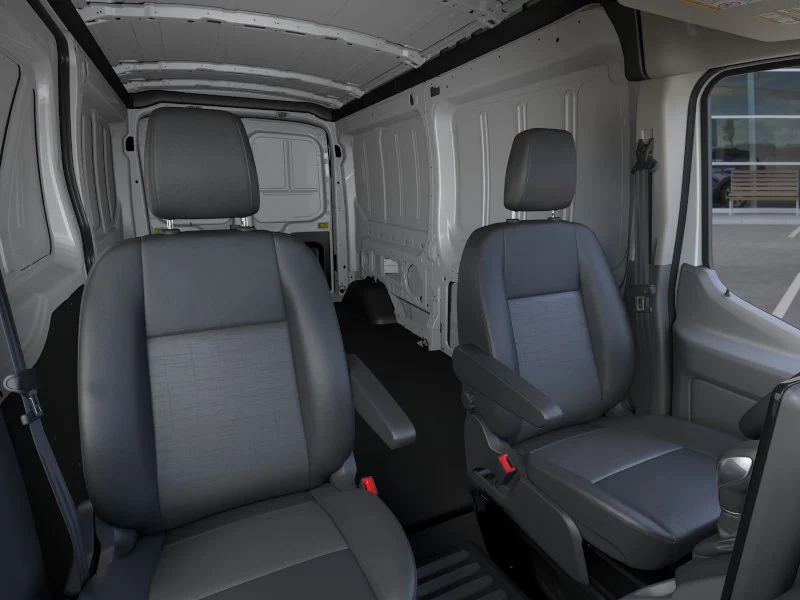 New 2026 Oxford White Ford Base image 32