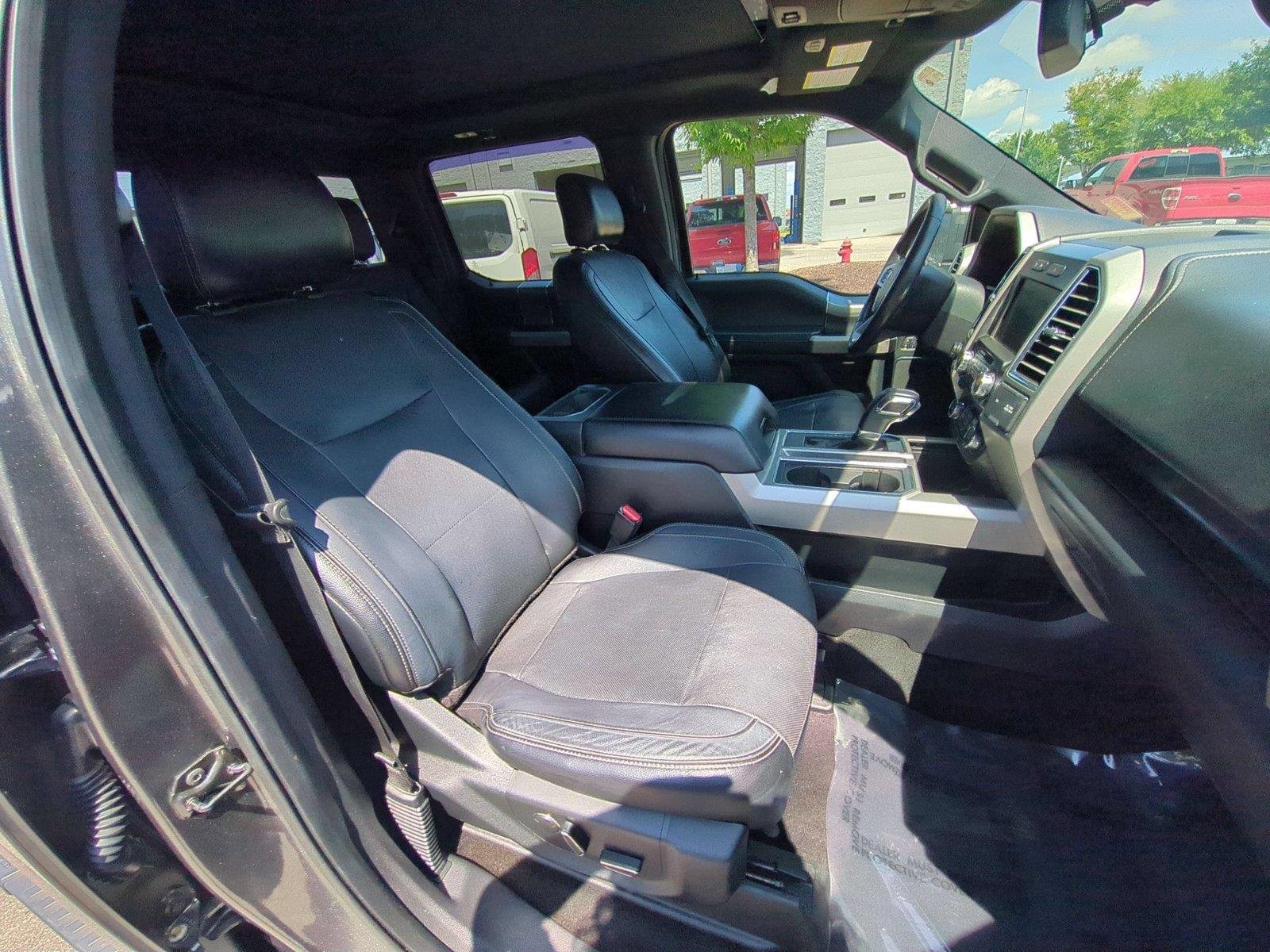 Used 2015 Magnetic Metallic Ford Lariat image 39