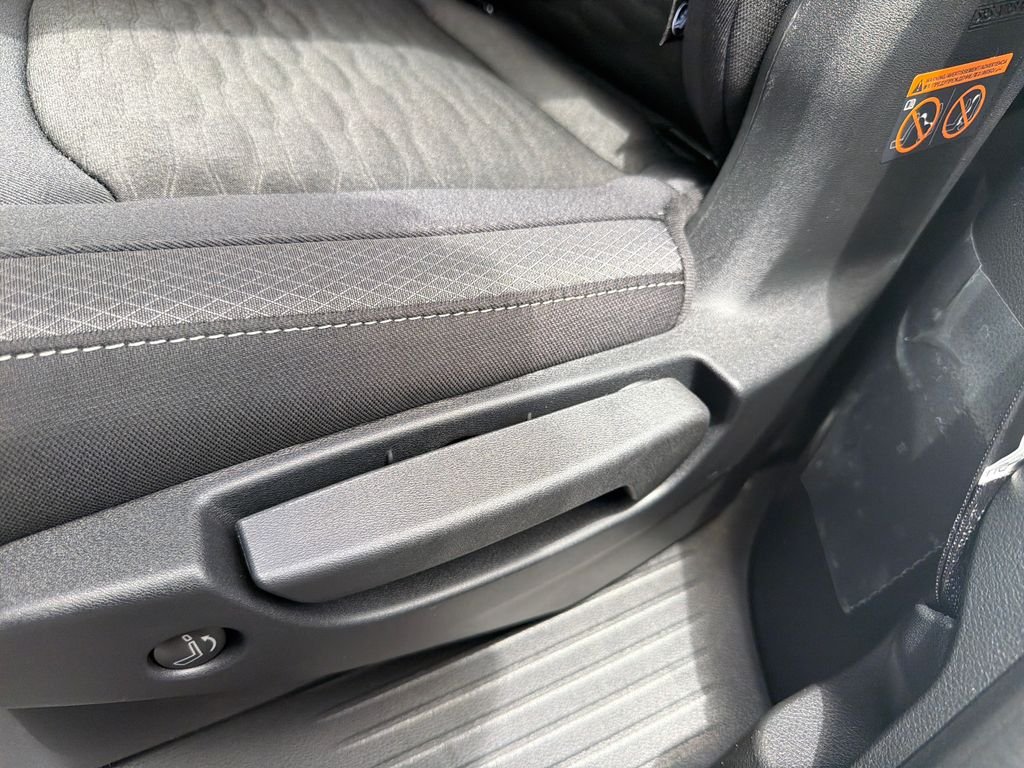 New 2026 Nissan Pathfinder SV 4D Sport Utility