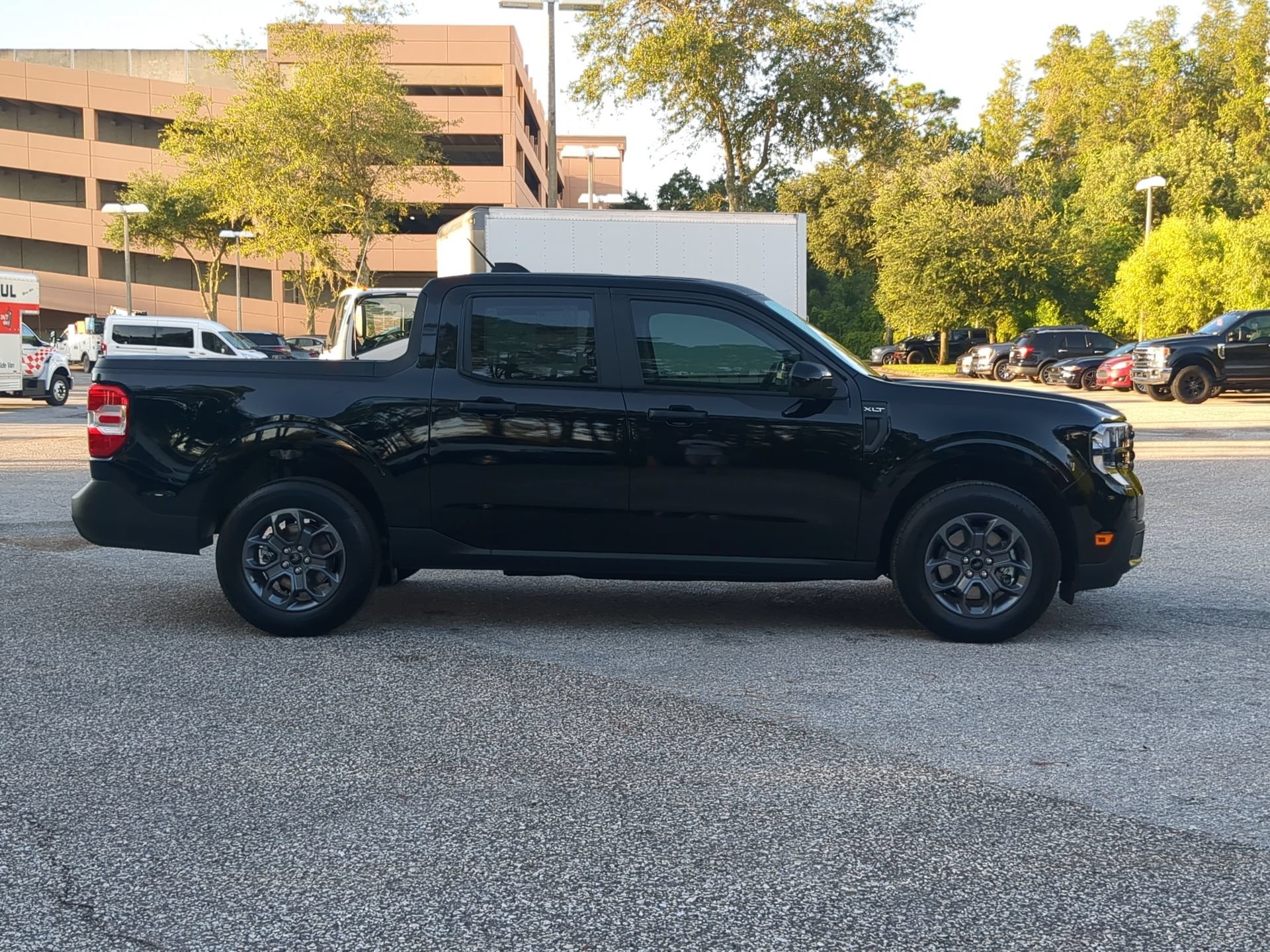 New 2026 Shadow Black Ford XLT image 36