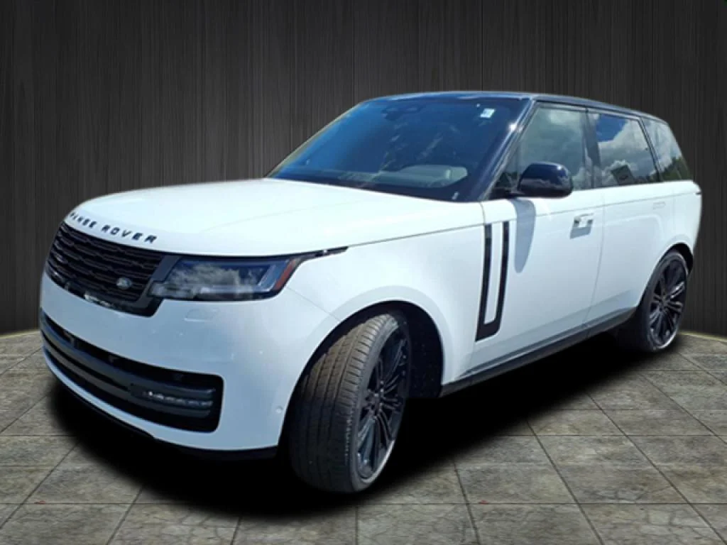 2026 Land Rover Range Rover 3.0 SE SWB's photo