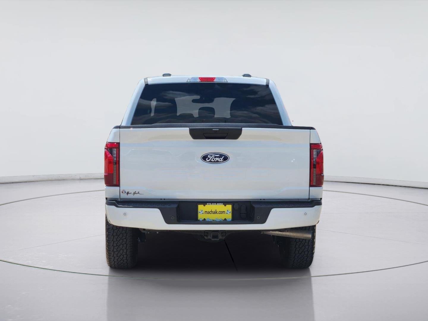 Certified Used 2026 Oxford White Ford STX image 5