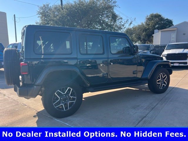 Used 2025 Fathom Blue Pearlcoat Jeep Sahara image 3