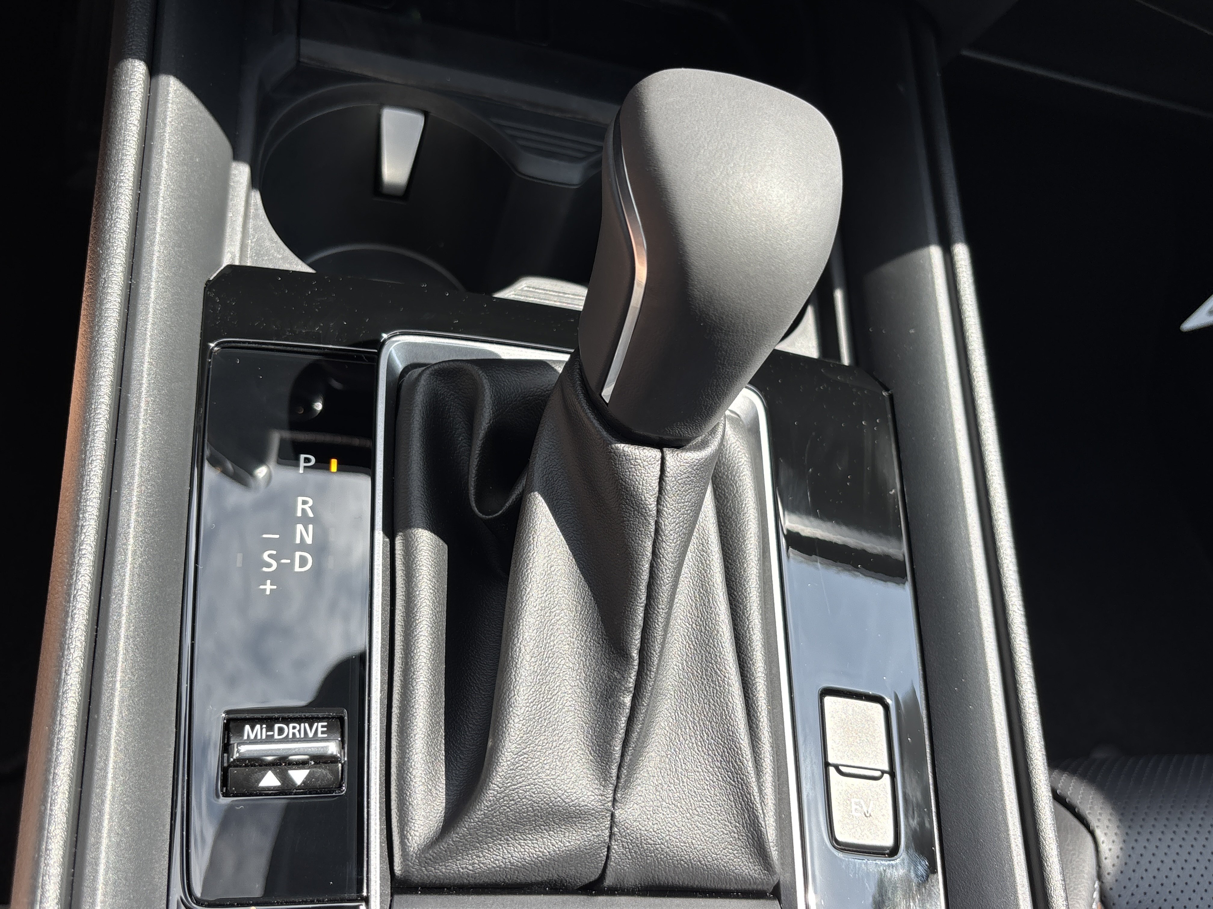 New 2026 Jet Black Mica Mazda Premium image 36