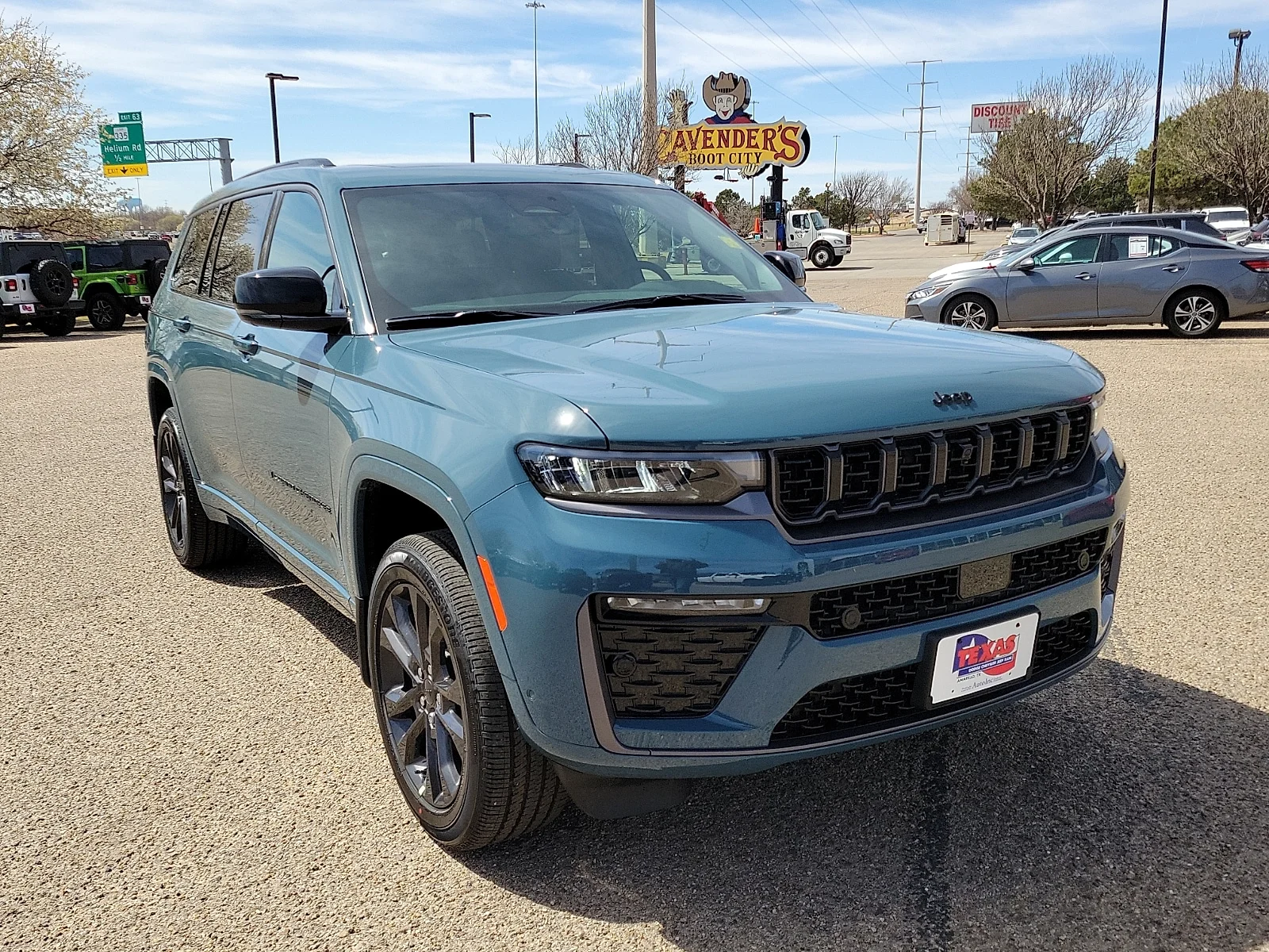 New 2026 PB5 Steel Blue Jeep L LIMITED RESERVE 4X4 image 6