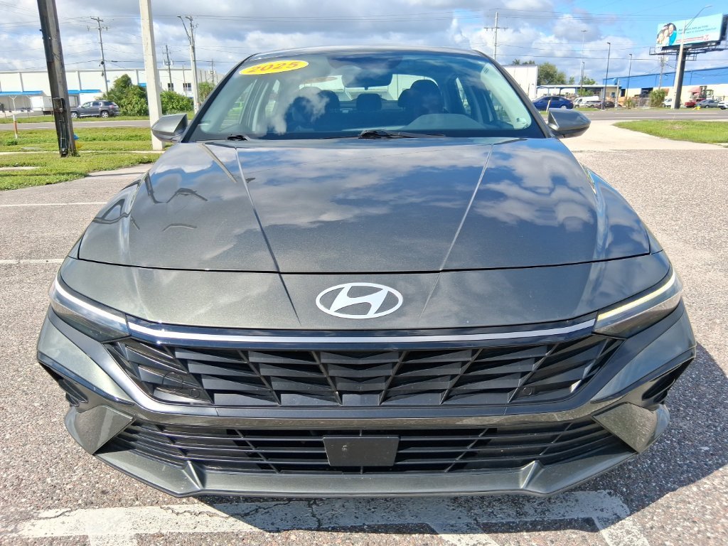 2025 Hyundai Elantra SEL - Photo 8