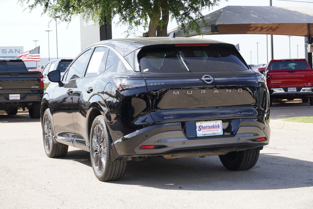 Used 2025 Black Nissan Platinum image 9