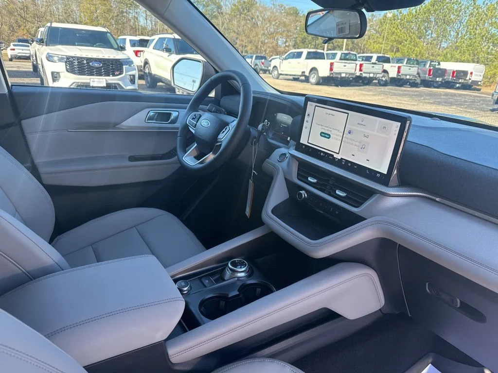 New 2026 Black Ford Active image 9
