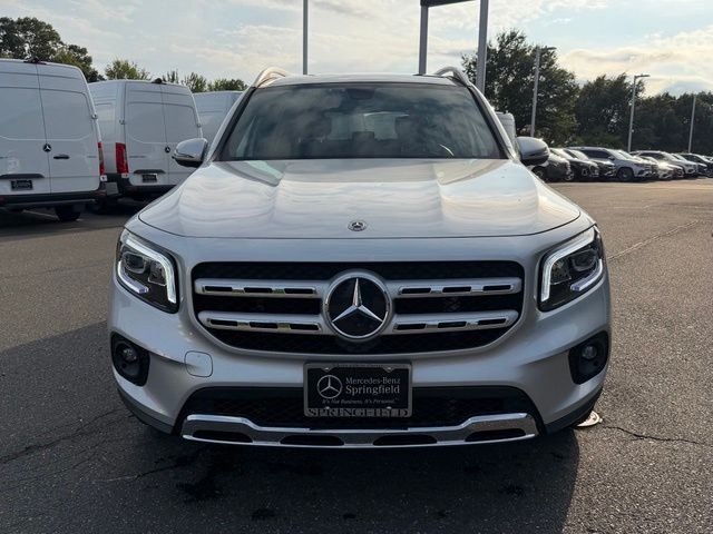 Used 2020 Silver Mercedes-Benz GLB 250 image 2