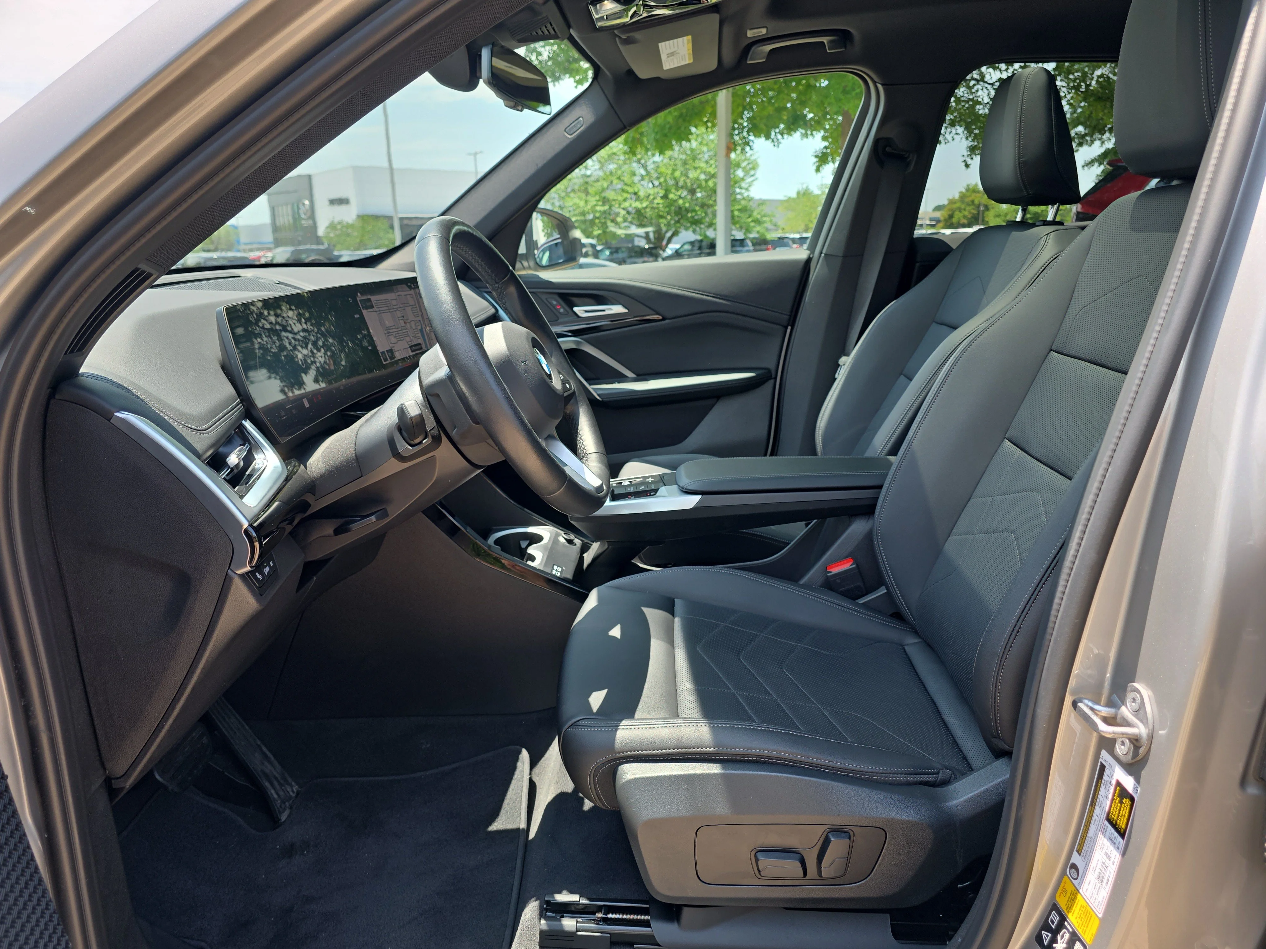 Certified Used 2023 Space Silver Metallic BMW xDrive28i image 16