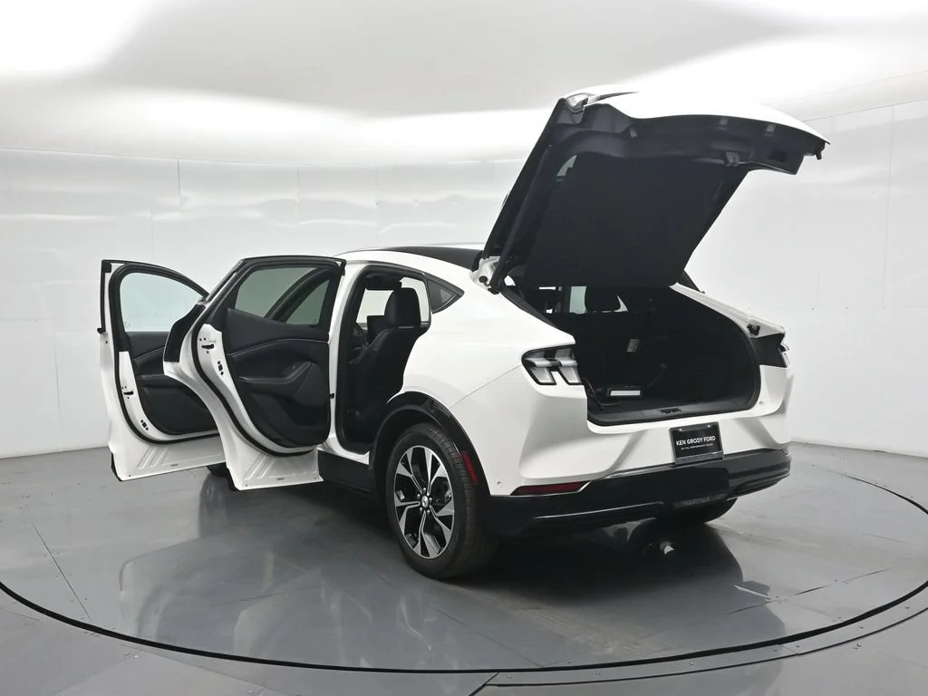 Certified Used 2023 White Ford Premium image 33