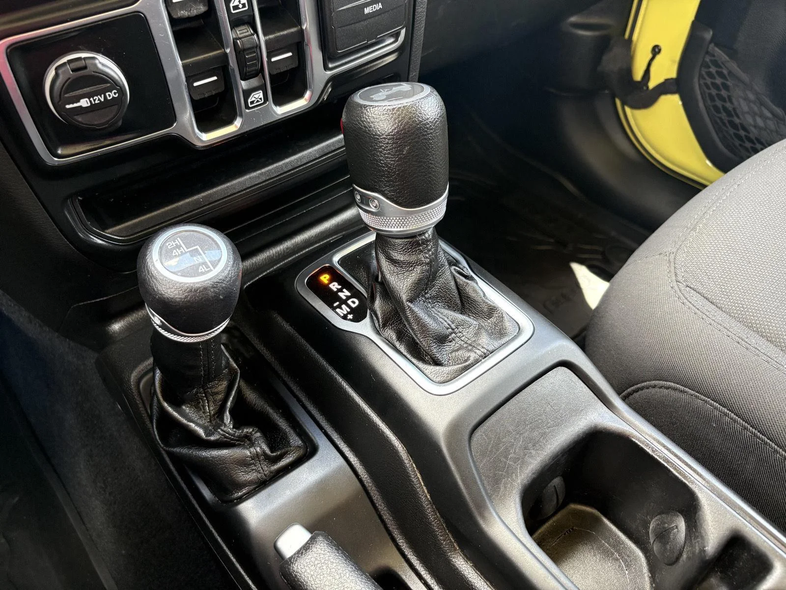 Used 2022 High Velocity Clearcoat Jeep Unlimited Sport S image 26