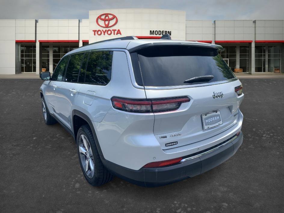 Used 2021 Silver Zynith Jeep Limited image 6