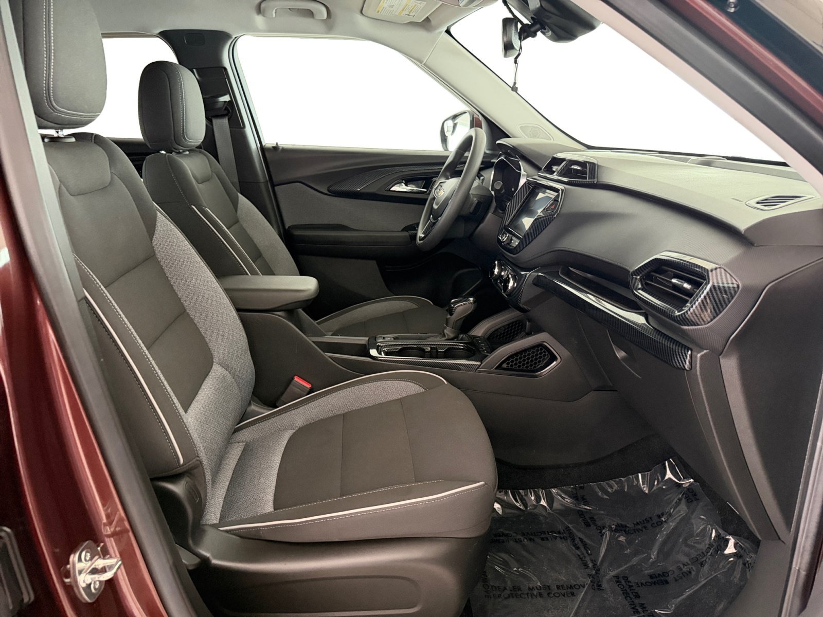 Used 2023 Mahogany Red Metallic Chevrolet LT image 30