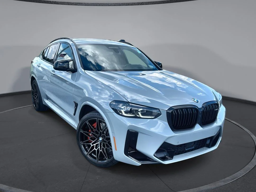 2023 BMW X4 M -'s photo