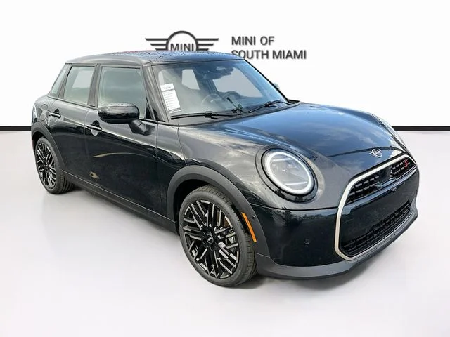 2026 MINI Hardtop Cooper S's photo