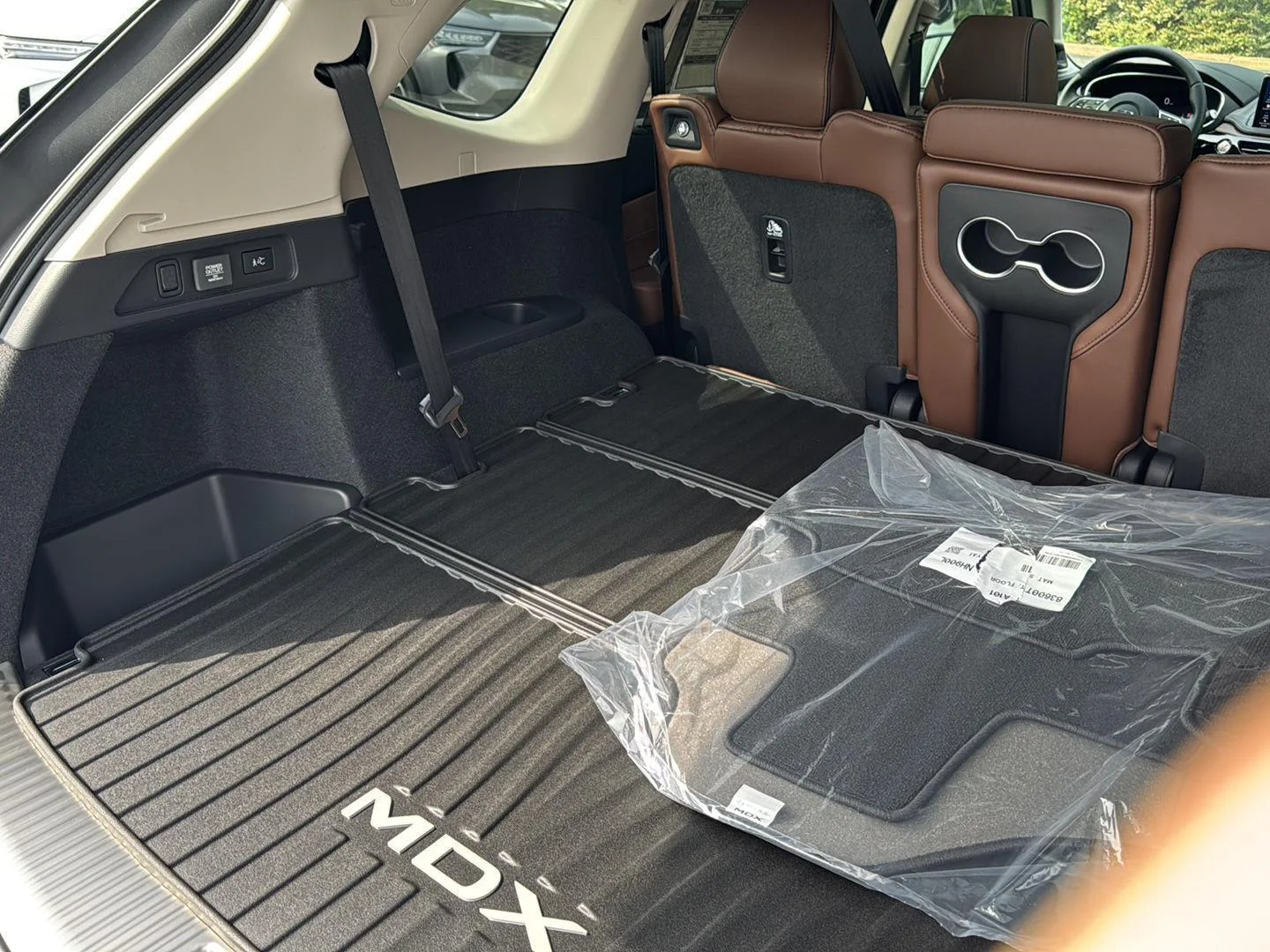 New 2026 Majestic Black Pearl Acura w/Advance Package image 14