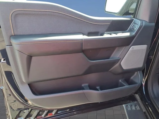 New 2026 Antimatter Blue Metallic Ford Tremor® image 17
