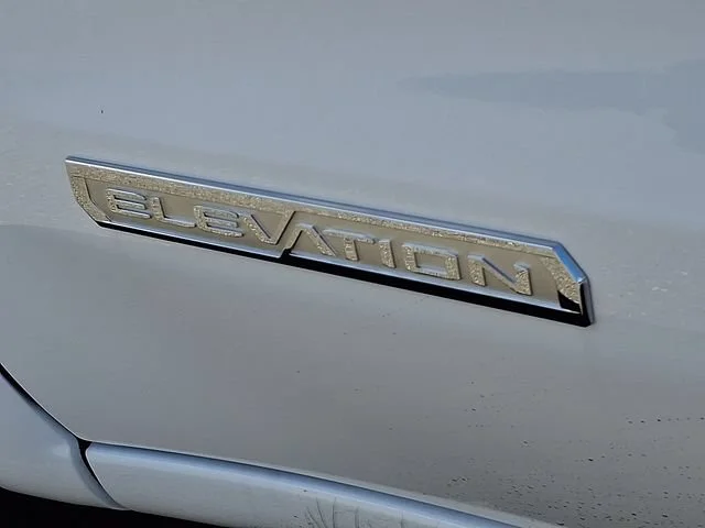New 2026 Summit White GMC Elevation image 25