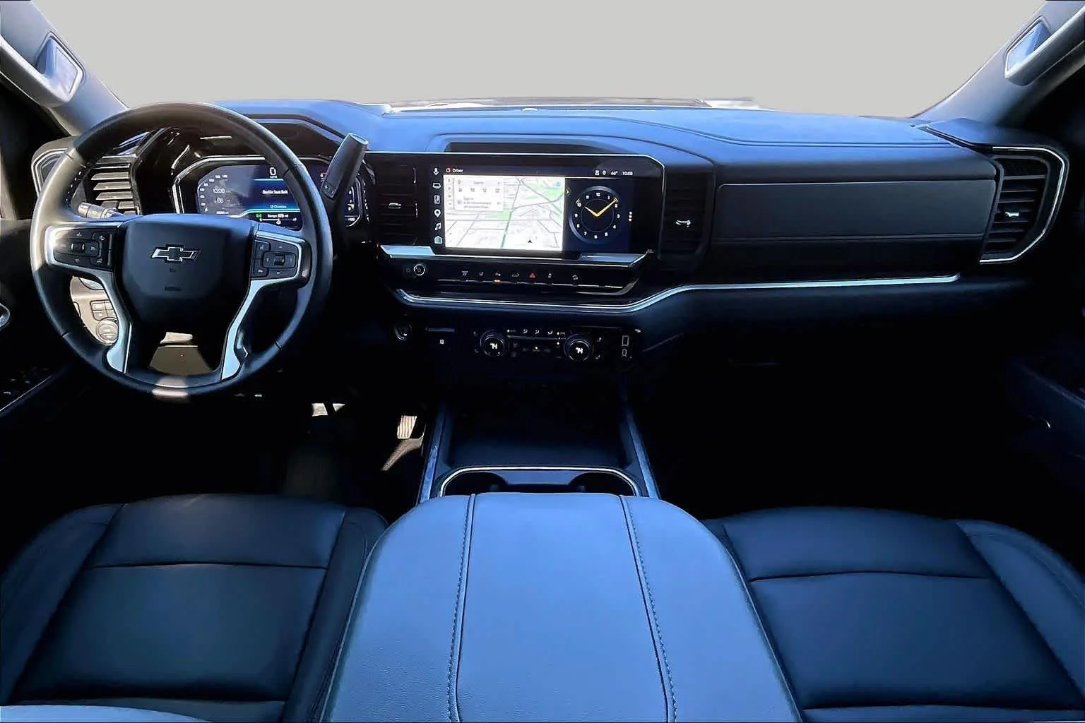Used 2025 Sterling Gray Metallic Chevrolet LT image 16