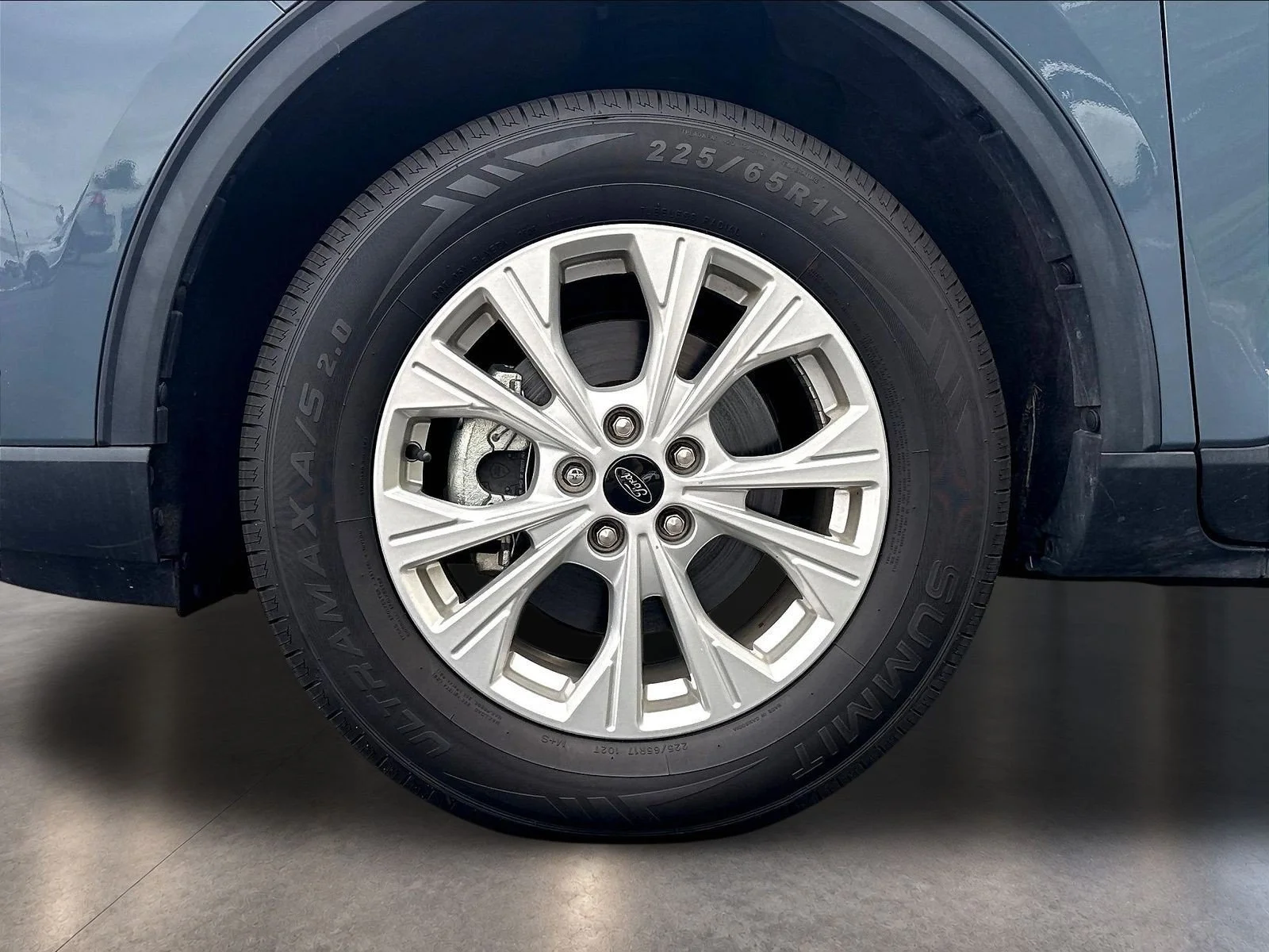 Used 2023 Vapor Blue Ford Active image 35