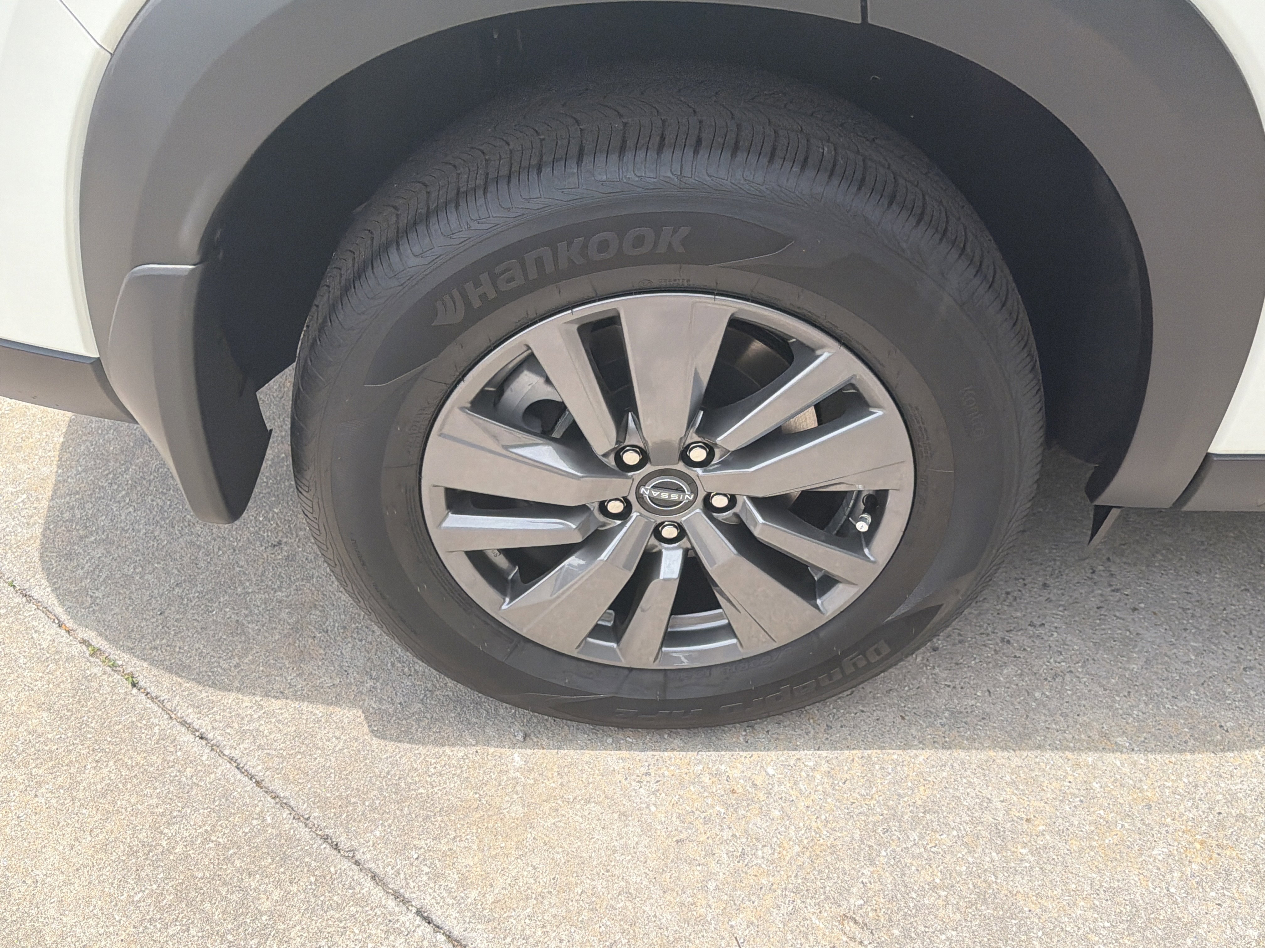 2026 Nissan Pathfinder S - Photo 18