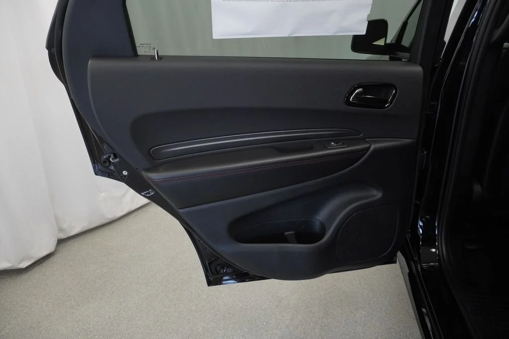 New 2026 Diamond Black Clear-Coat Exterior Paint Dodge GT image 30