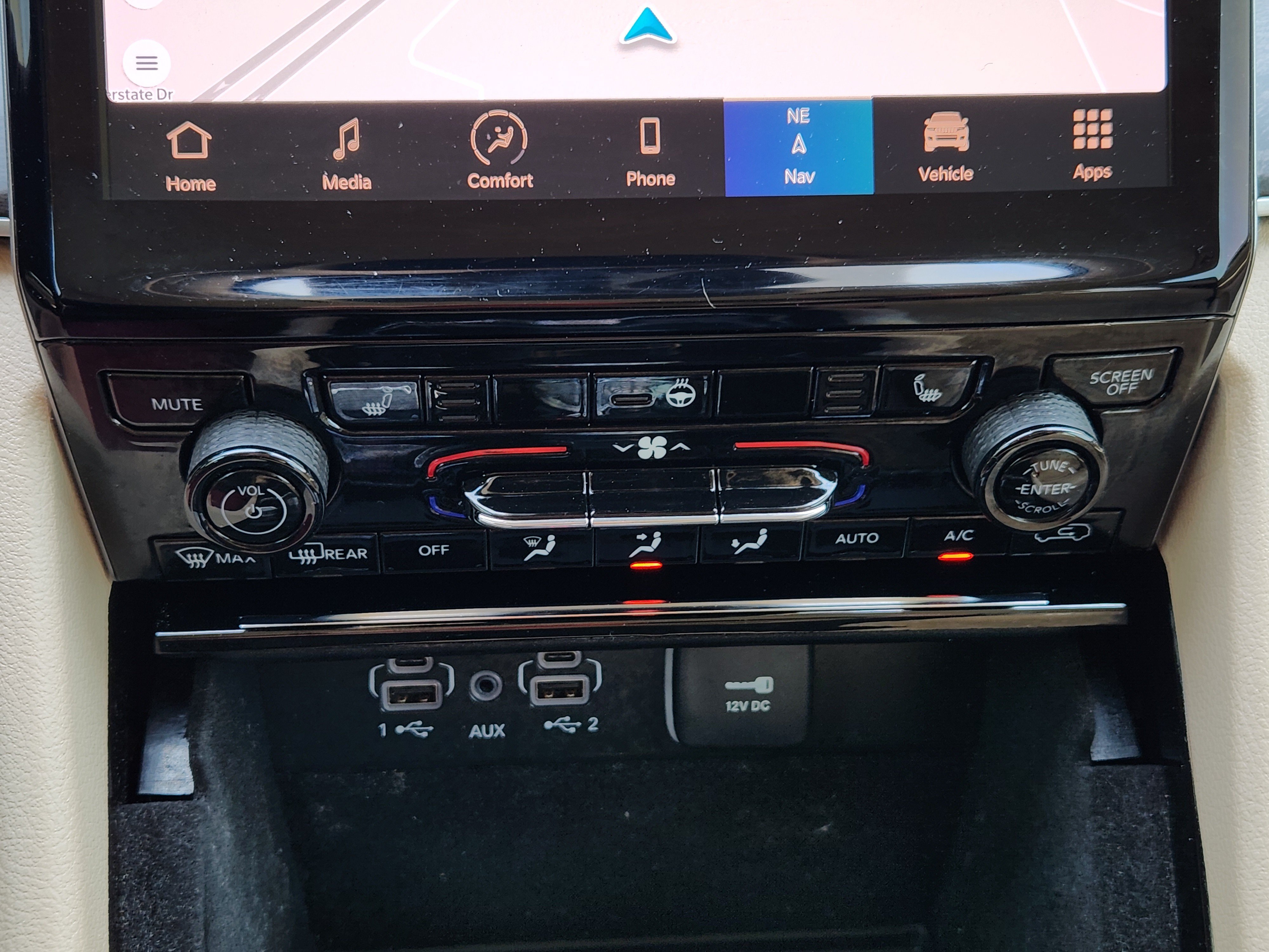 Used 2021 Rocky Mountain Pearlcoat Jeep Limited image 22