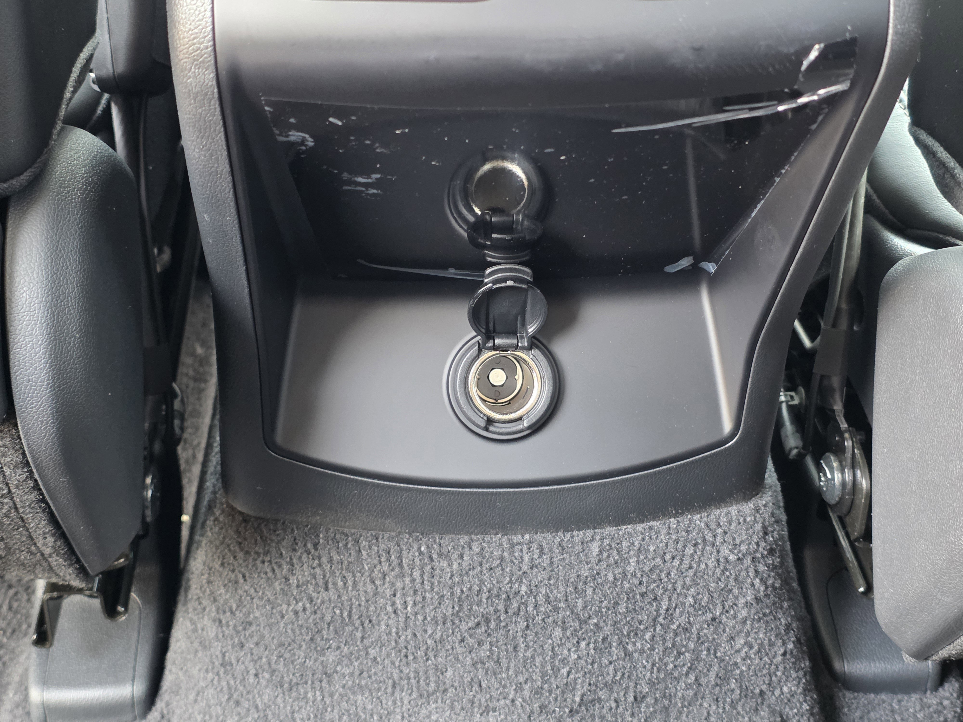New 2026 Ivory Silver Kia EX image 15