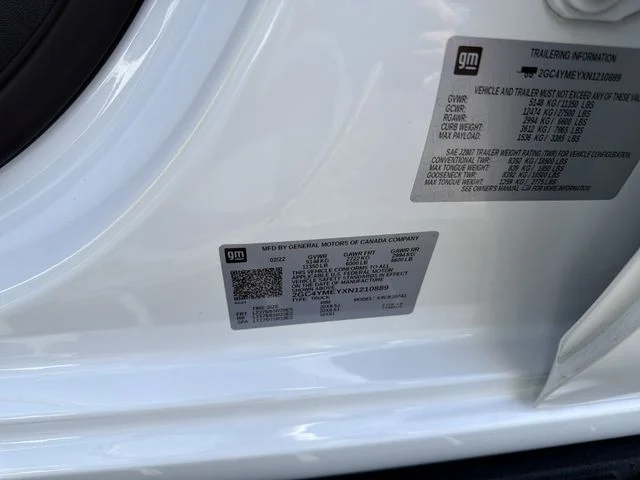 Used 2022 White Chevrolet Custom image 32
