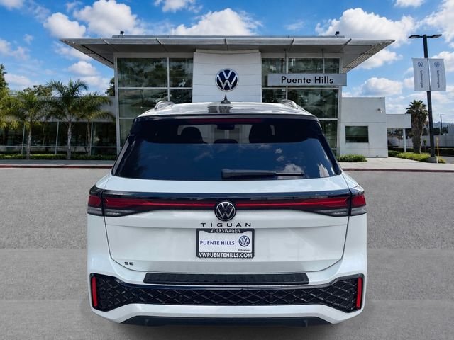 New 2026 White/off-white Volkswagen 2.0T SEL R-Line Turbo image 5