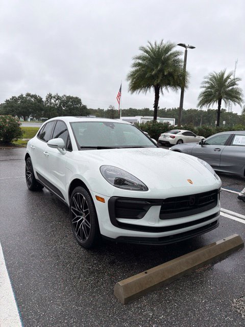 Used 2022 White Porsche Base image 2