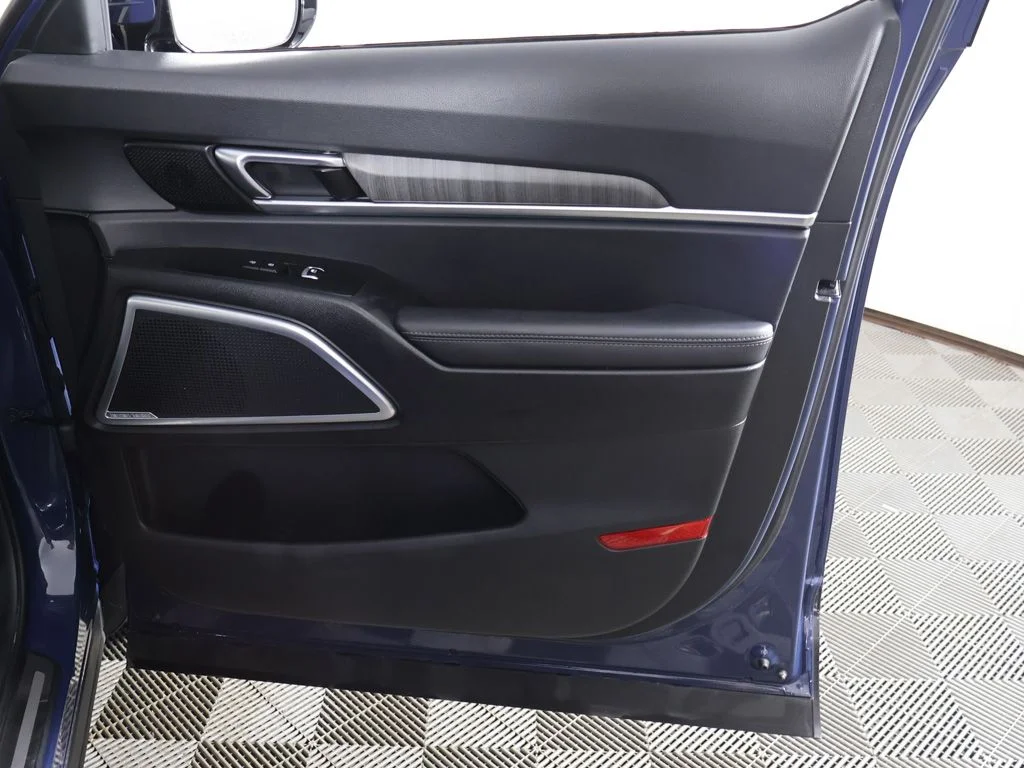 Used 2024 Midnight Lake Blue Kia SX-Prestige image 29
