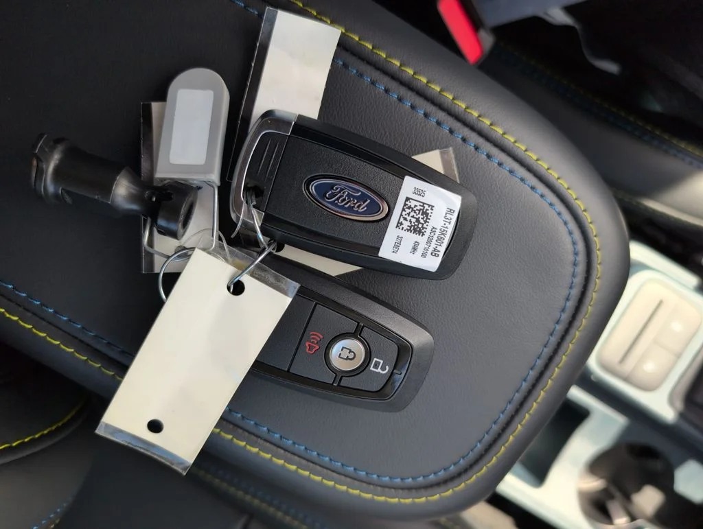 New 2026 Black Ford Lobo Standard image 38