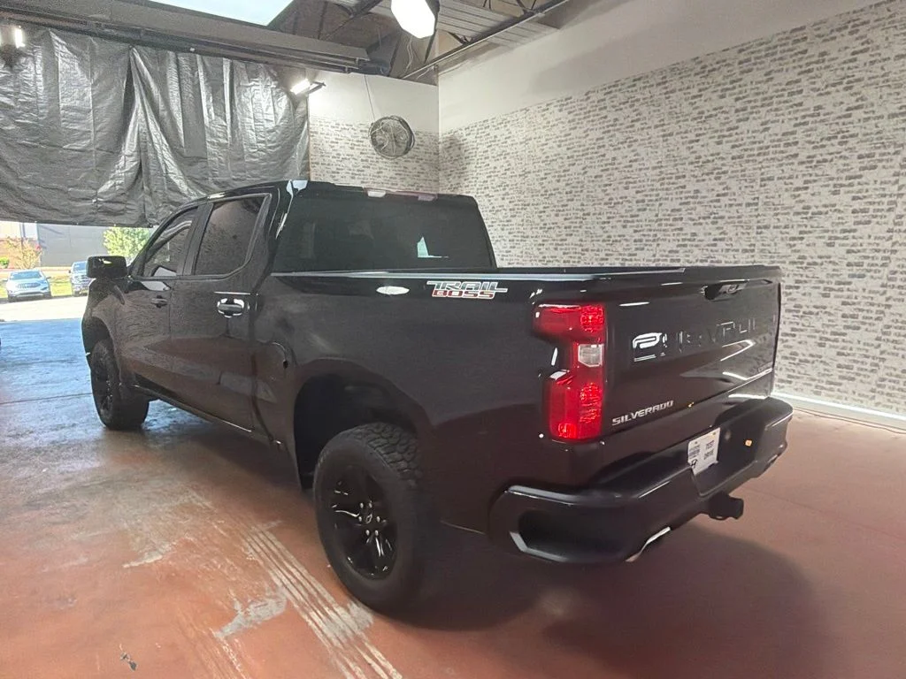 Used 2024 Black Chevrolet Custom Trail Boss image 5