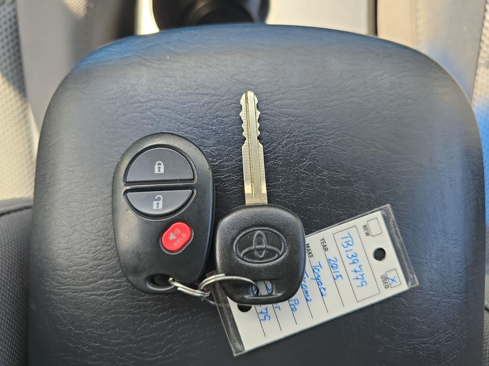 Used 2015 Silver Sky Metallic Toyota BASE image 12