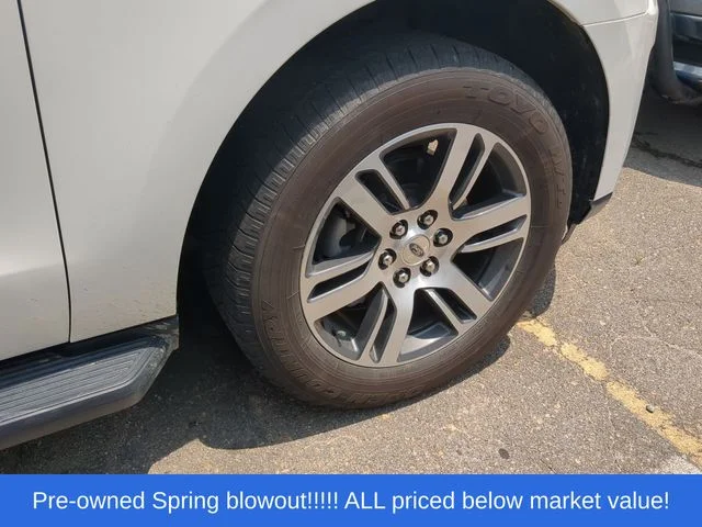 Used 2024 White Ford XLT image 15