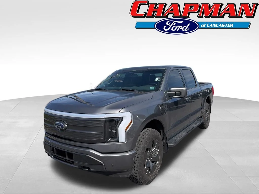 Used 2023 Gray Metallic Ford Lariat image 1