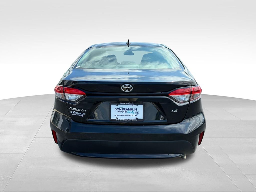 2022 Toyota Corolla LE - Photo 3