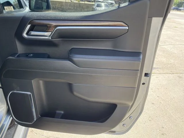 2024 Chevrolet Silverado 1500 RST - Photo 14