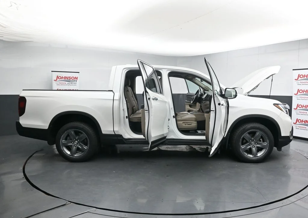 Used 2023  Honda RTL-E image 41