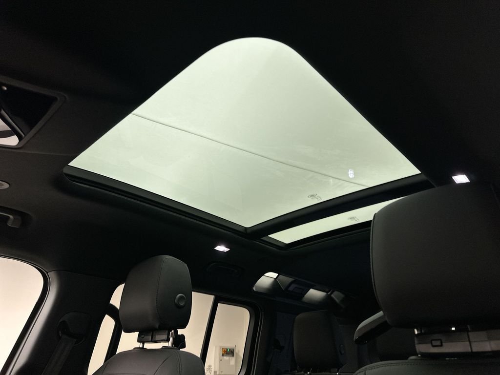 New 2026 Borasco Grey LAND ROVER S image 19