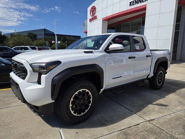 2026 Toyota Tacoma TRD Off-Road i-FORCE MAX