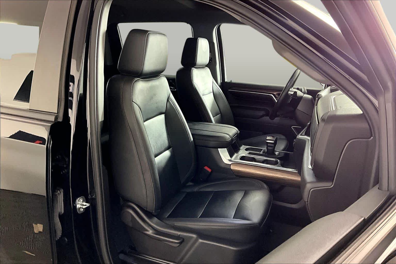Used 2023 Black Chevrolet LT Trail Boss image 9