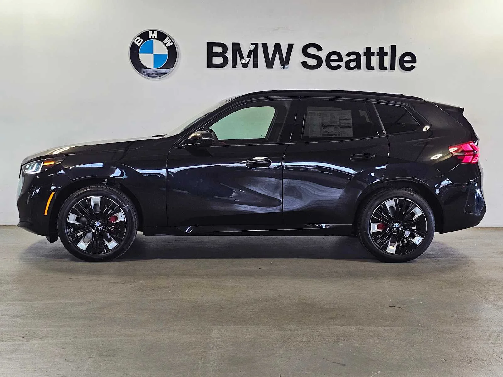 New 2026 Black Sapphire Metallic BMW 30 xDrive image 3