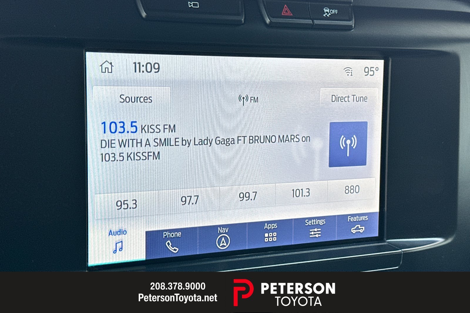 Used 2023  Ford XLT image 16